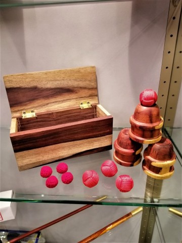 Cups and balls mini 3