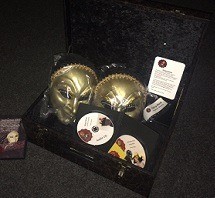 Flyingmaskdeluxe venetianbeauty in case